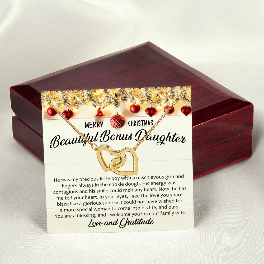 I Welcome You Into Our Fammily Interlocking Hearts Necklace