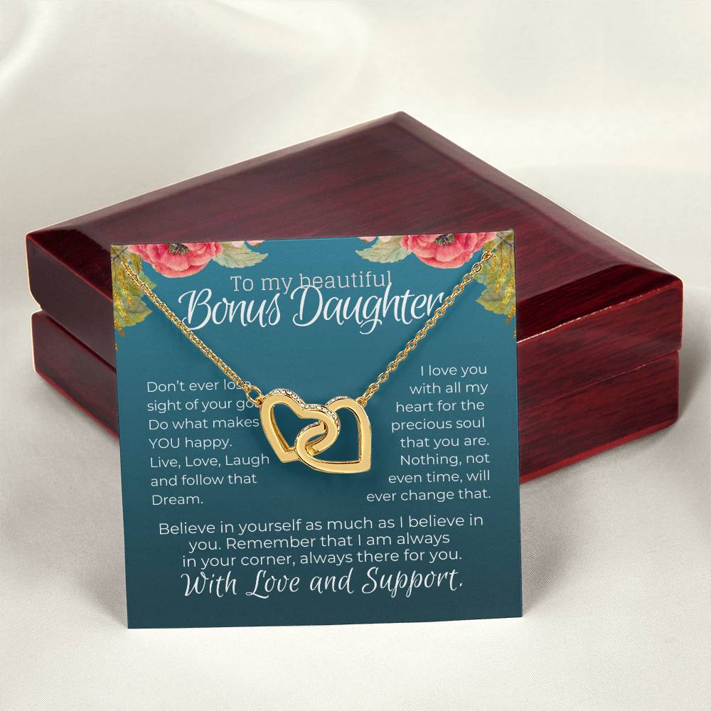 Stepdaughter Love & Support Gift From Stepmom Step Dad - Hearts Interlocking Hearts Necklace