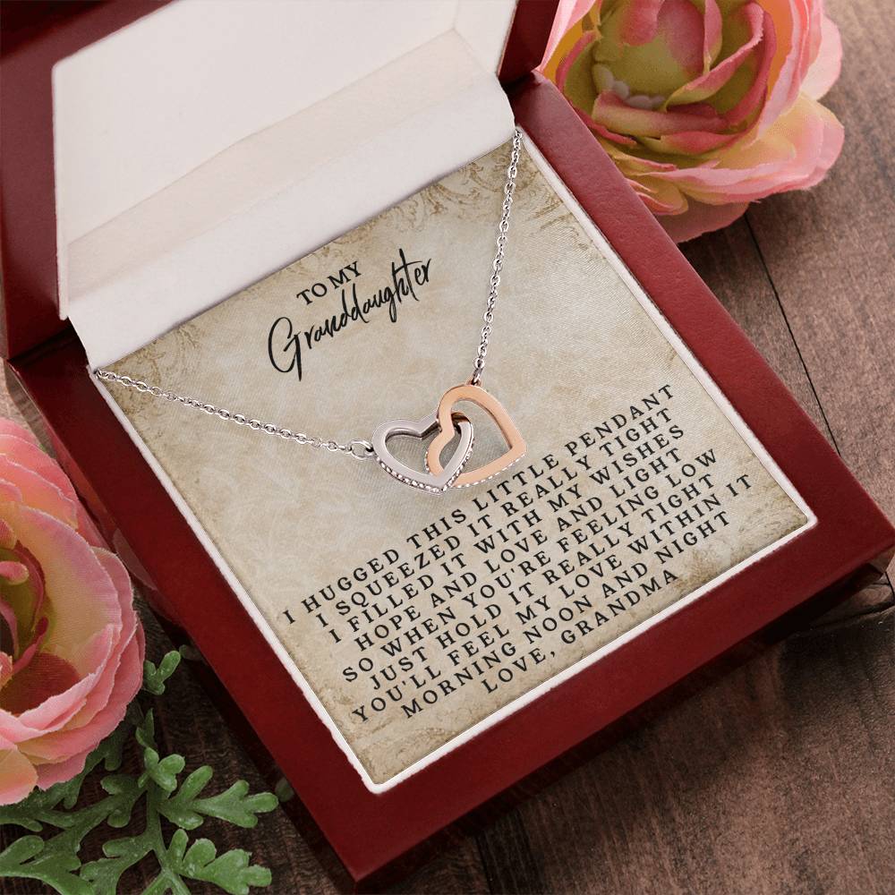 Give Her The Gift She Will Always Remember💝 Interlocking Hearts Necklace