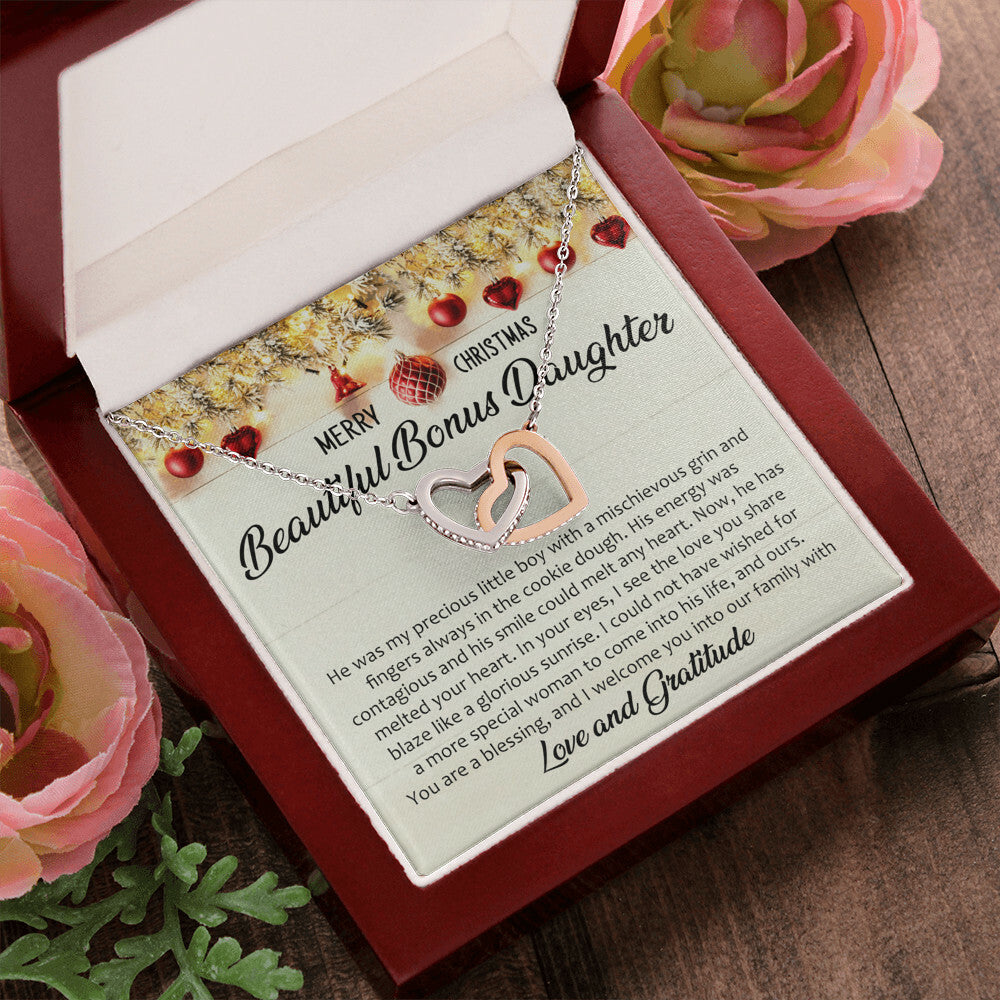 I Welcome You Into Our Fammily Interlocking Hearts Necklace