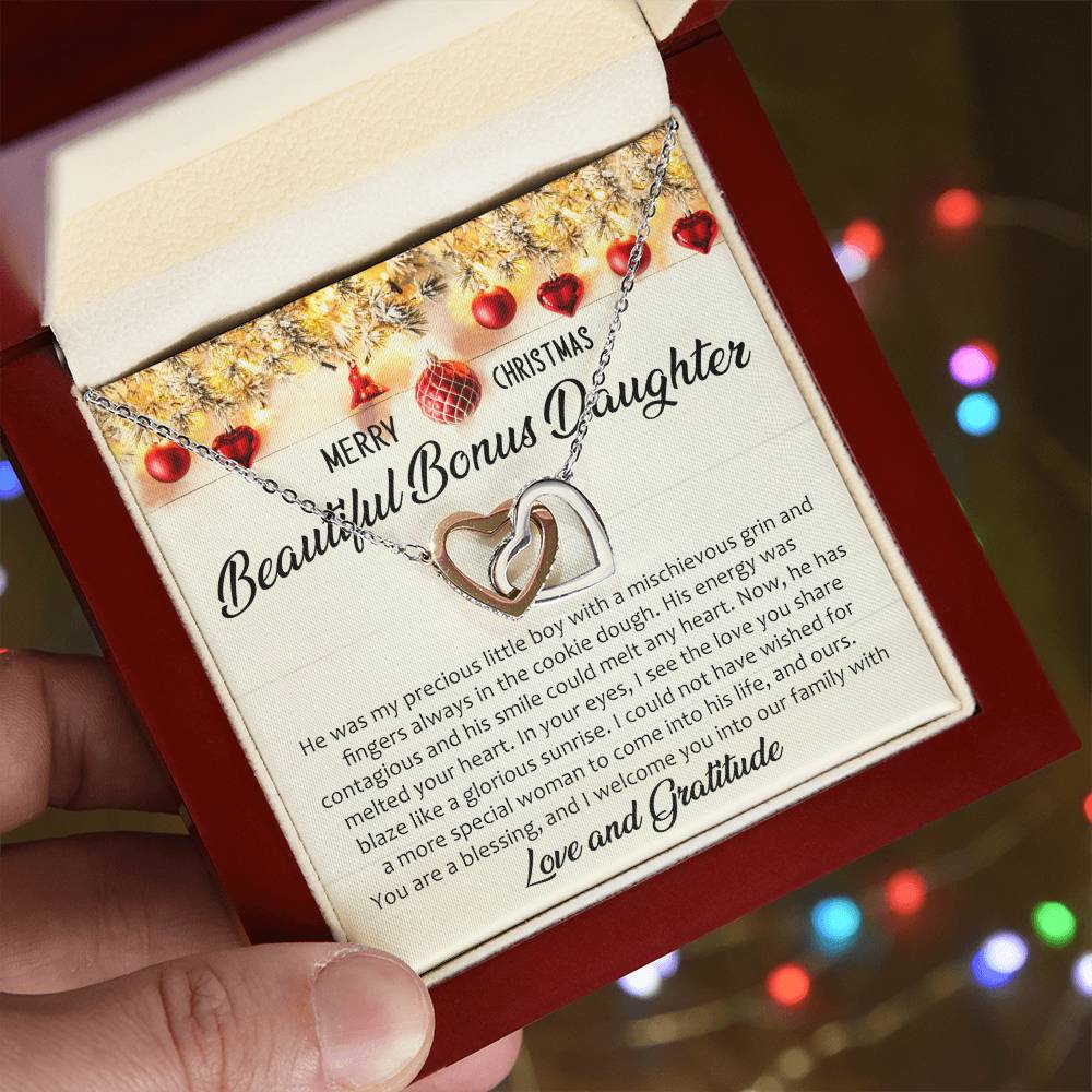 I Welcome You Into Our Fammily Interlocking Hearts Necklace