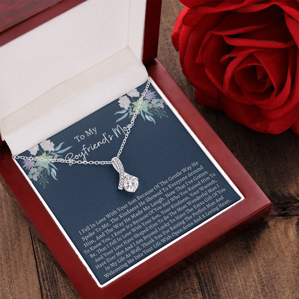 Boyfrend Mom - I Fell In Love Alluring Beauty Necklace